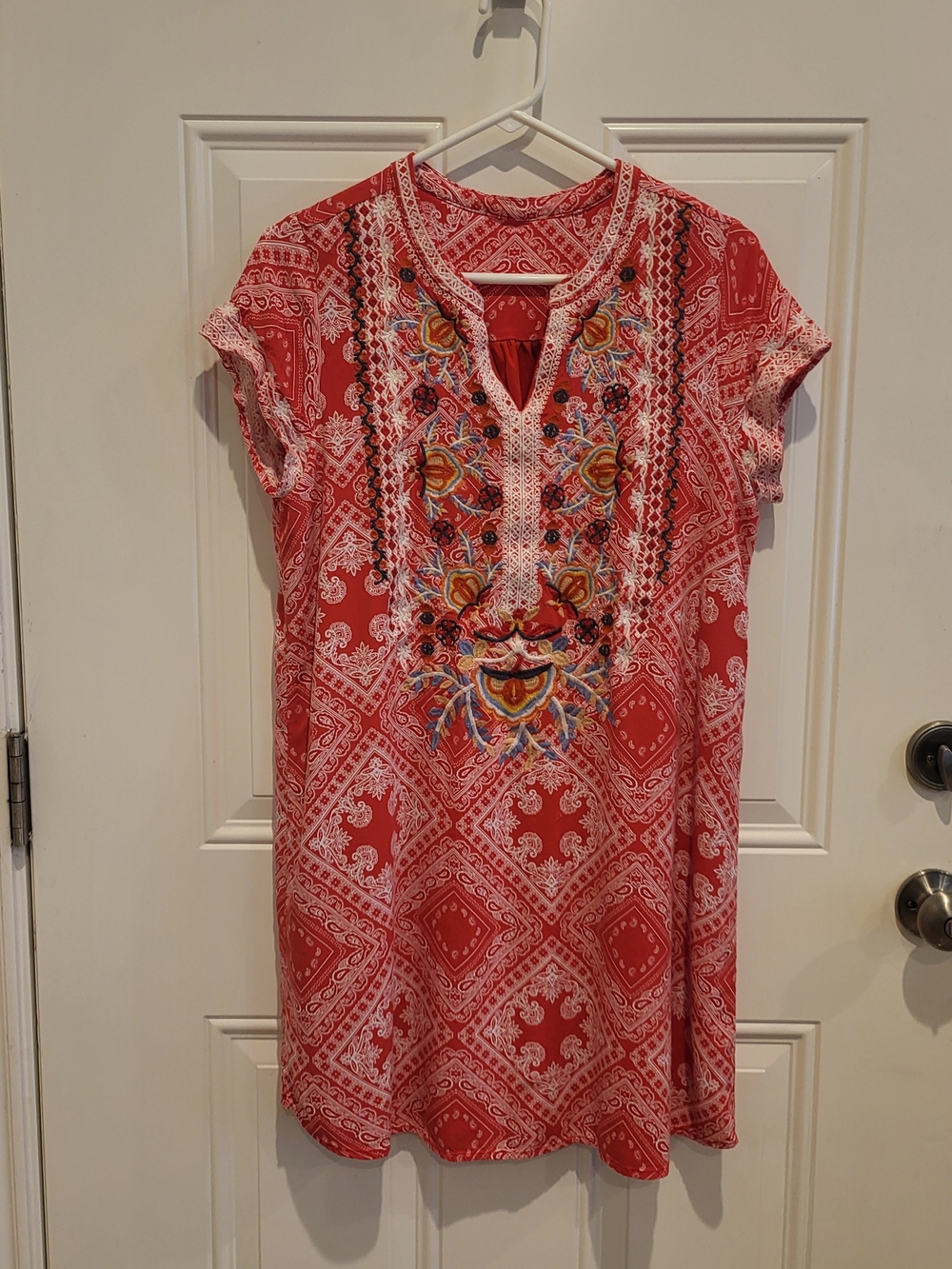 Women’s Orange Paisley Embroidered V-Neck Shift Dress L Lined EUC